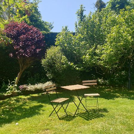 Pont-Évêque Le Vieux Pressoir B&B 외부 사진