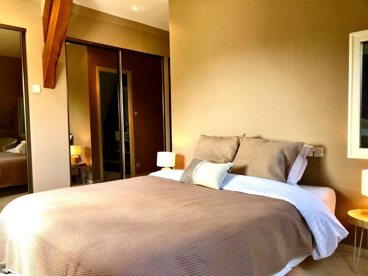 Pont-Évêque Le Vieux Pressoir B&B 외부 사진