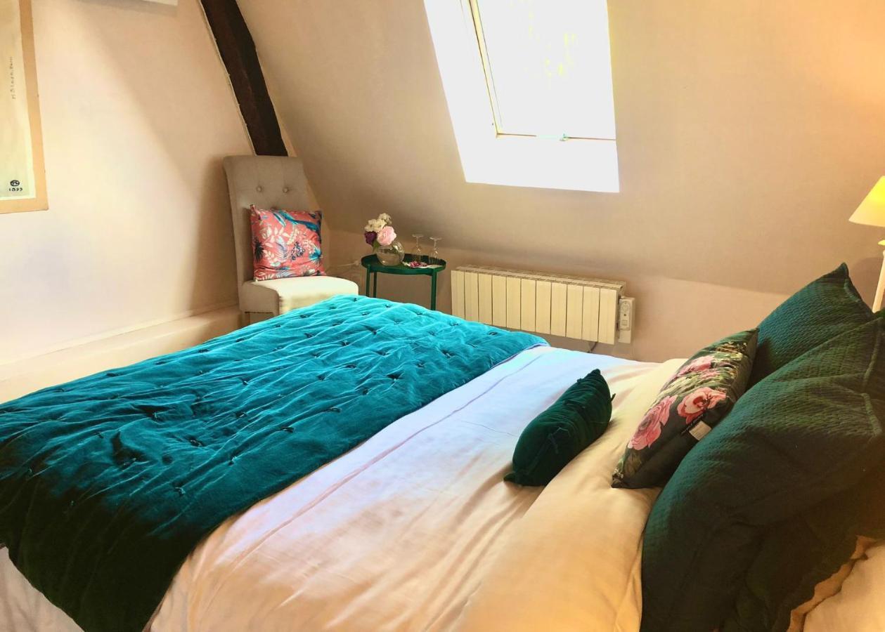 Pont-Évêque Le Vieux Pressoir B&B 외부 사진